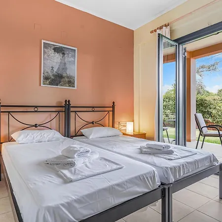 Ionian Breeze 3 * Frinion